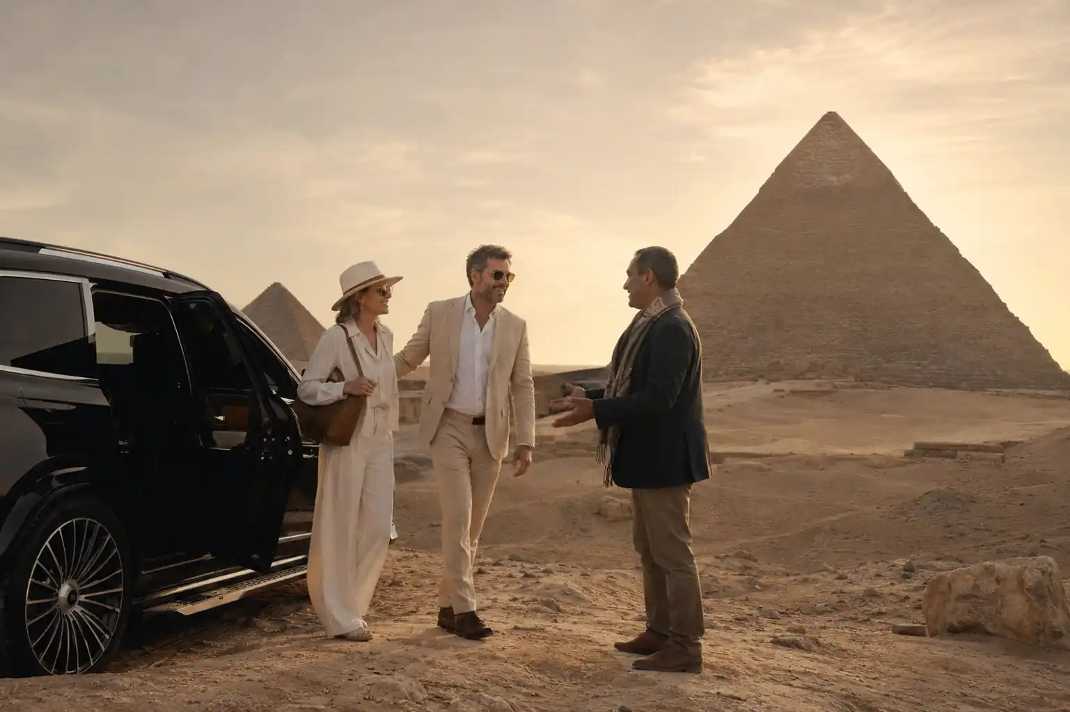 Private Egypt Tour vs Group Tour