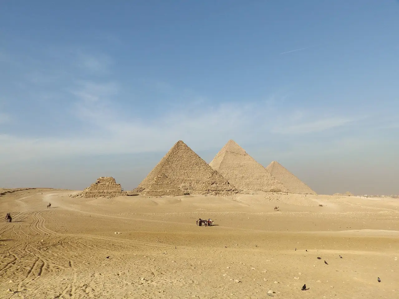 Elegant luxury hotel interior in Egypt – iLuxury Egypt