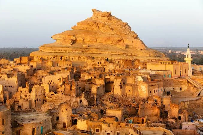 Siwa: The Road West