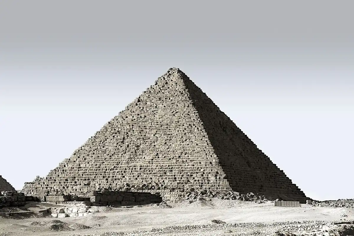 Giza: Arrival and the Great Pyramid