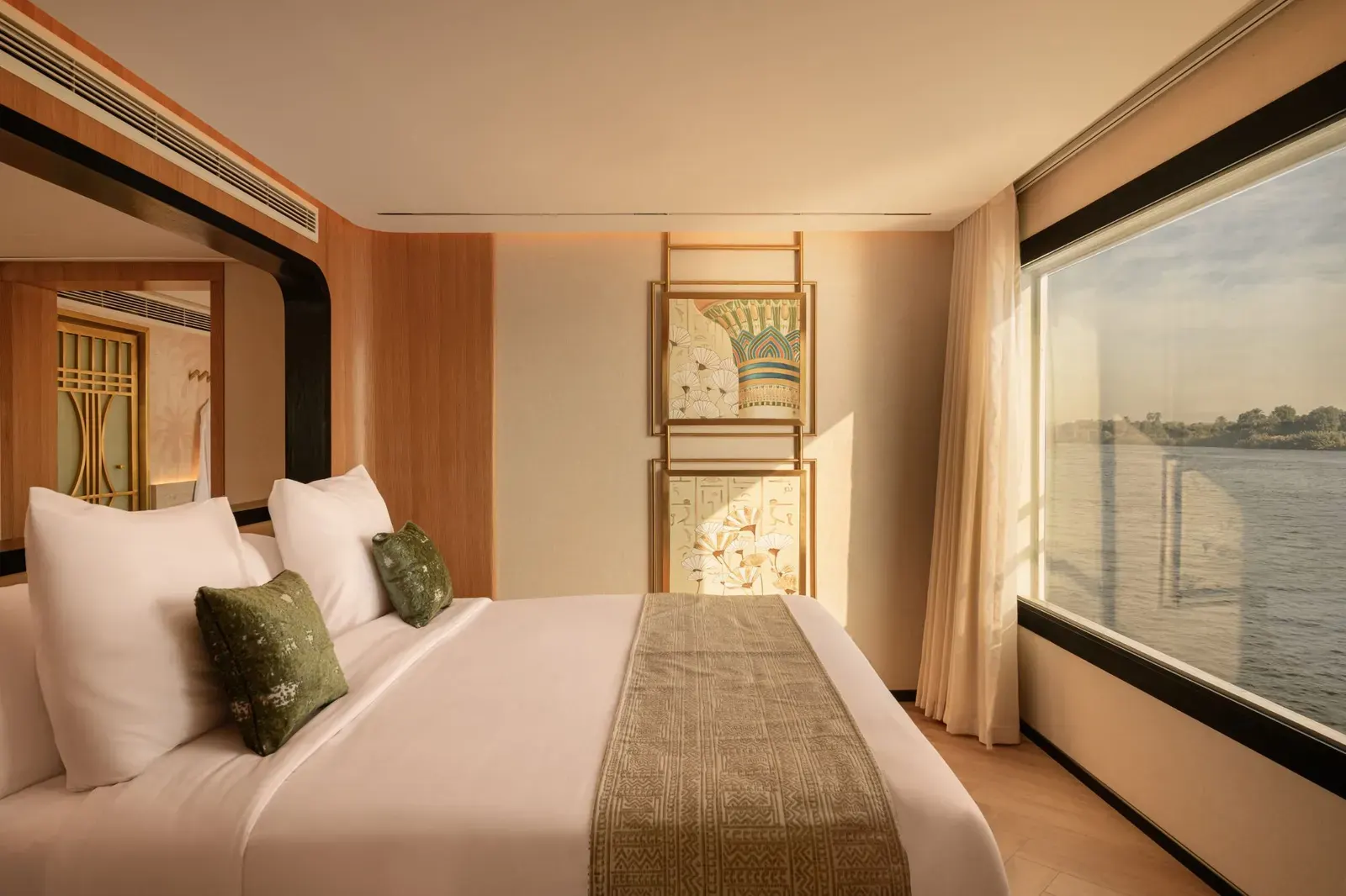 Le Fayan Suites Nile Cruise 10